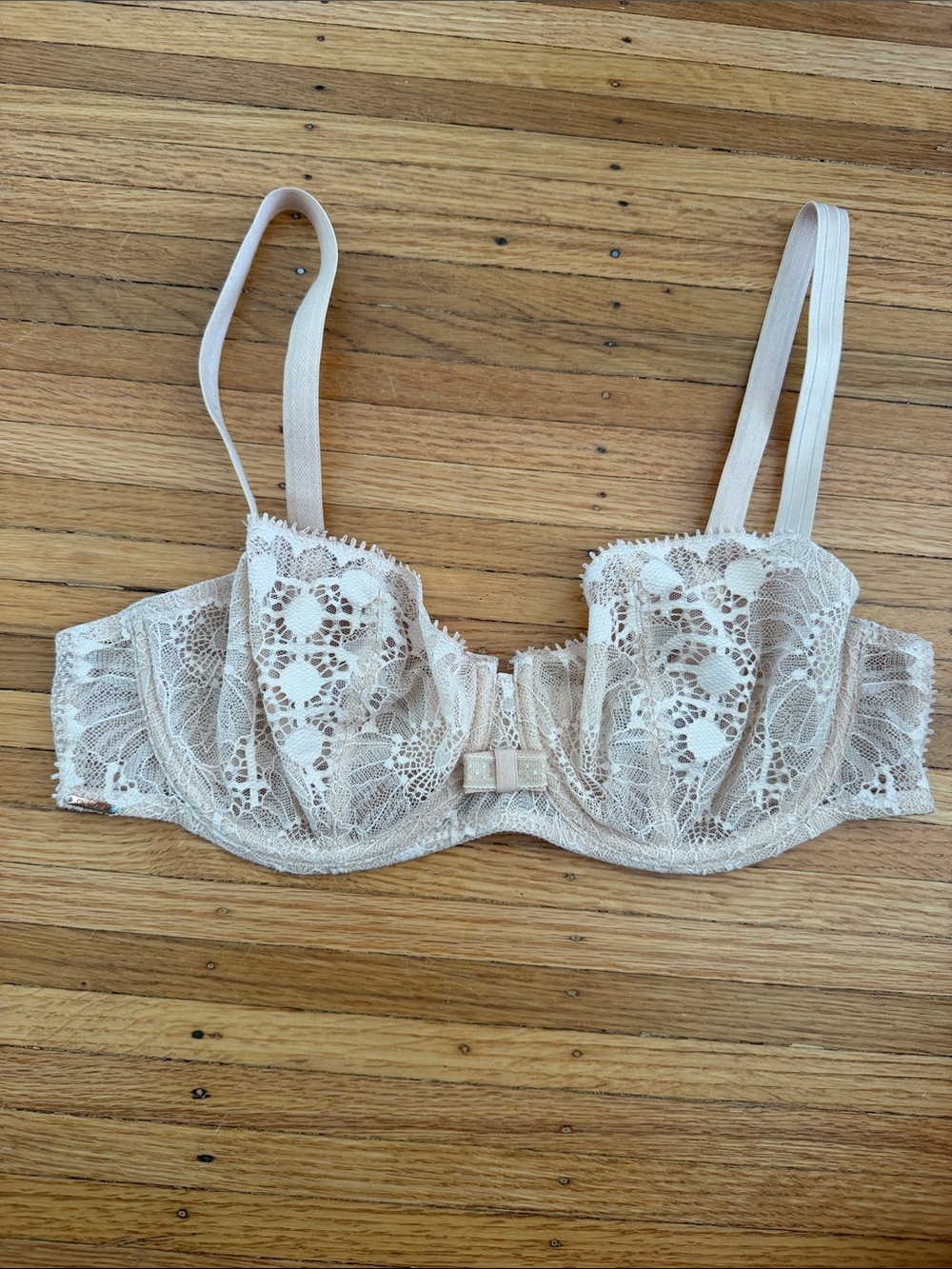 Chantelle Day to Night Lace Demi Balconette Bra